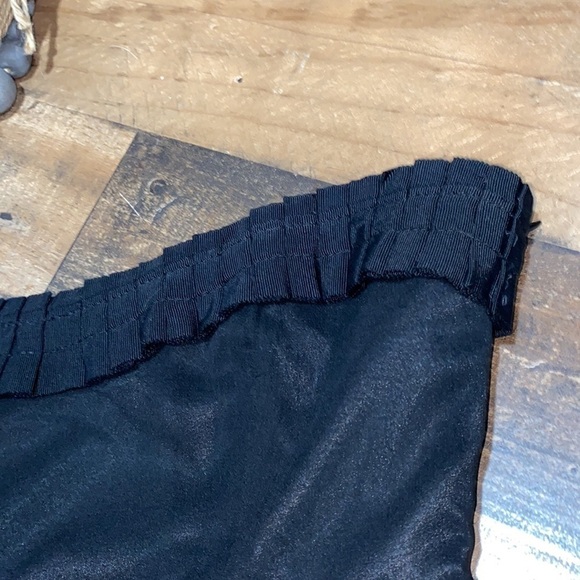 Antonio Melani dress 100% silk size 2‎ black lined - Picture 4 of 7